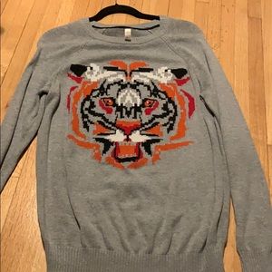 Forever 21 long sleeve sweater